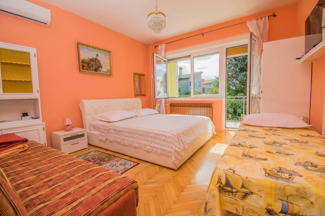 Apartments Anita Near Opatija With Private Parking マトゥリ エクステリア 写真