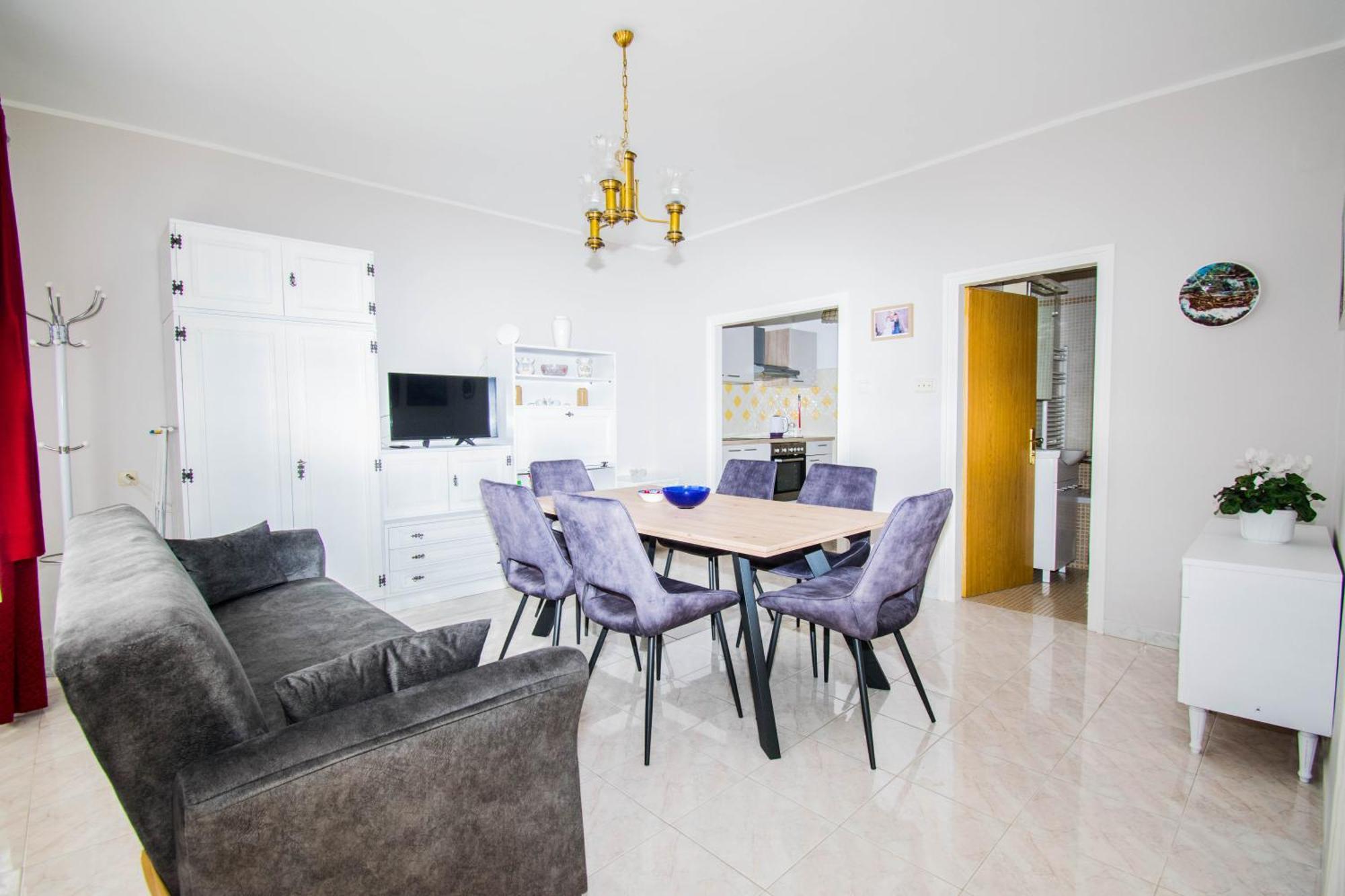 Apartments Anita Near Opatija With Private Parking マトゥリ エクステリア 写真