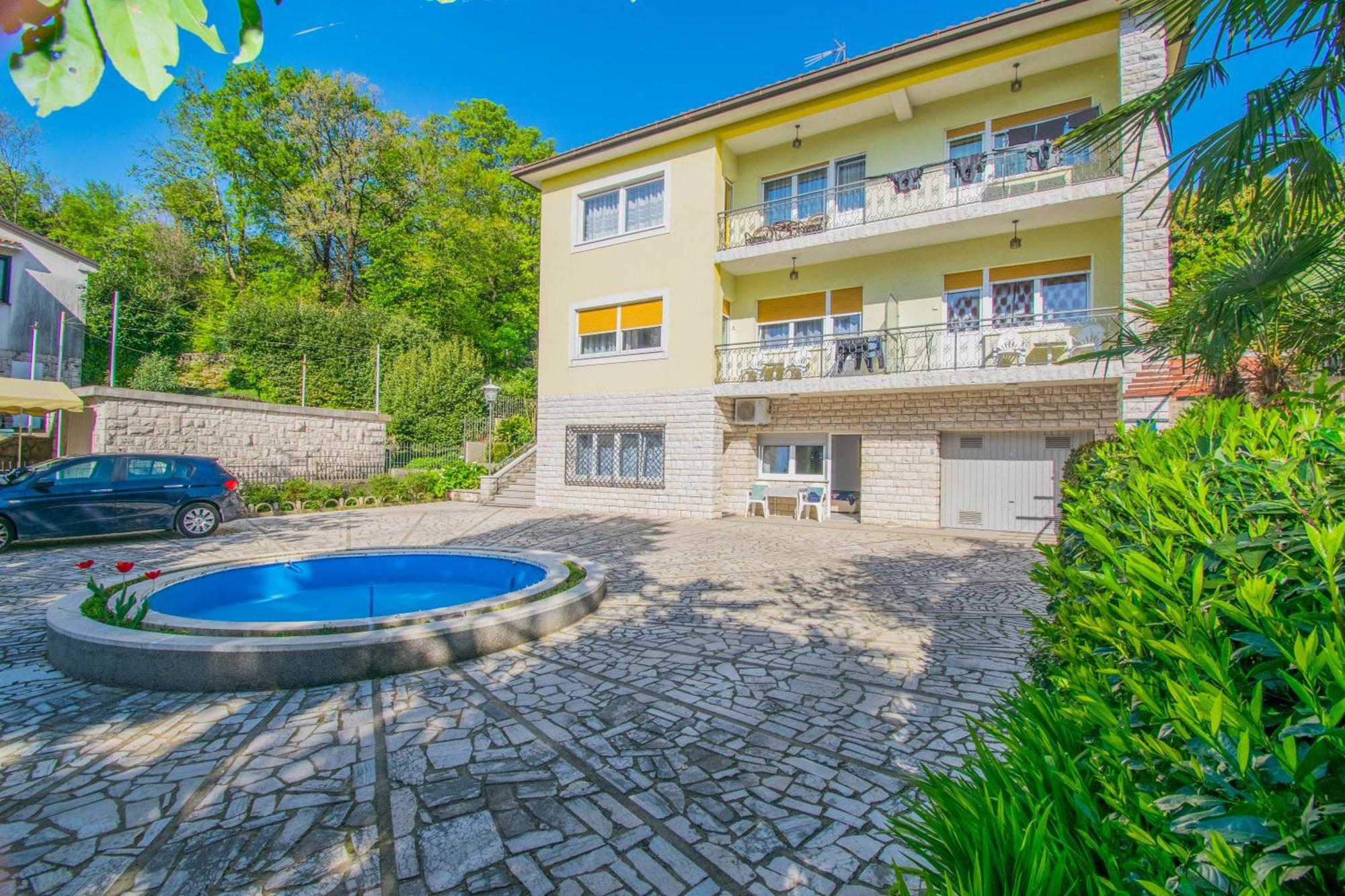 Apartments Anita Near Opatija With Private Parking マトゥリ エクステリア 写真